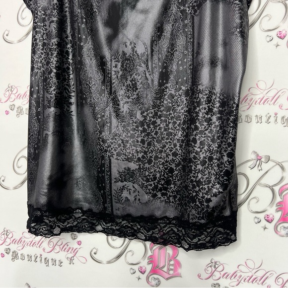 Lace metallic tank top holographic Lacey pattern grey black lace trim straps y2k - Picture 4 of 9